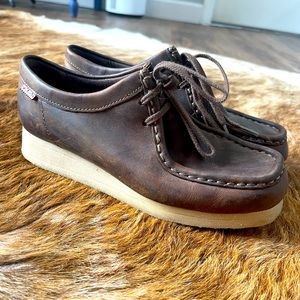 Clarks brown leather Lace Up Oxford Shoes Size 7.5